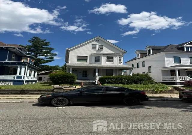 1st image of 188 Kearny Ave, Perth Amboy, NJ 08861 | MLS# 2701779R