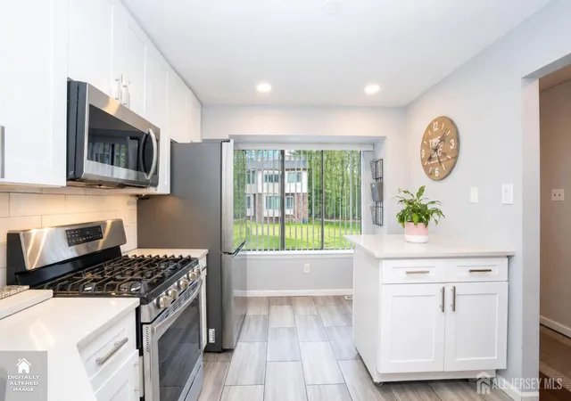 3rd image of 9 Wood Acres Dr, North Brunswick, NJ 08902 | MLS# 2701356R