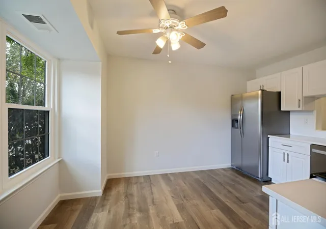 5th image of 42 E O'Neill Ct, Lawrence, NJ 08648 | MLS# 2618057R