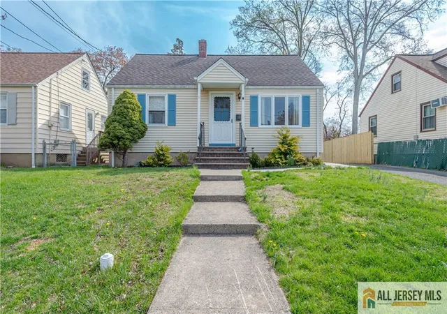 Photo 1 of Single family home for sale at 8 Fitzsimmons Ave, Middlesex, NJ 08846 | MLS# 2661683M | Listing updated on 2026-04-14