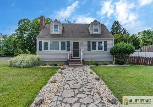Photo 1 of Single family home for sale at 143 Parker St, Middlesex, NJ 08846 | MLS# 2660164M | Listing updated on 2025-12-09