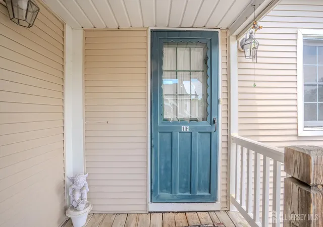 3rd image of 1 Rutland Ln, Monroe Township, NJ 08831