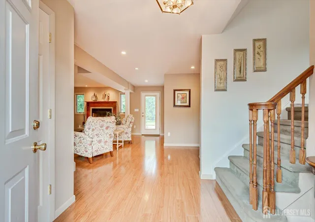 4th image of 48 Frost Ave, Edison, NJ 08820 | MLS# 2703358R