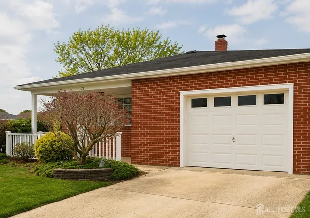 3rd image of 71 Bimini Dr, Toms River, NJ 08757 | MLS# 2614864R