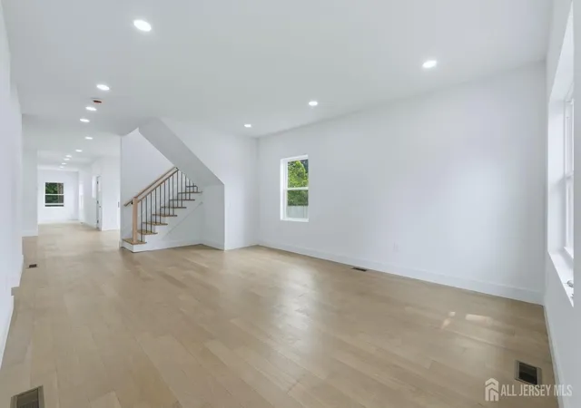 4th image of 617 Fairview Ave, Piscataway, NJ 08854 | MLS# 2701027R