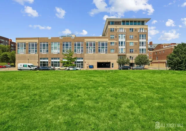 1st image of 358 Rector St #311, Perth Amboy, NJ 08861 | MLS# 2700991R