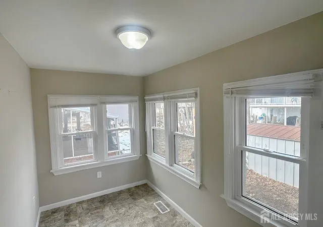 5th image of 24 Keswick Ave, Ewing, NJ 08638 | MLS# 2611568R