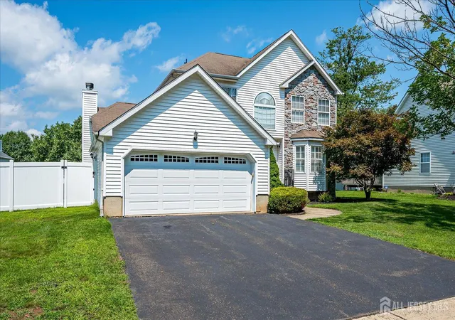 2nd image of 26 Brittany Wy, Kendall Park, NJ 08824 | MLS# 2702485R