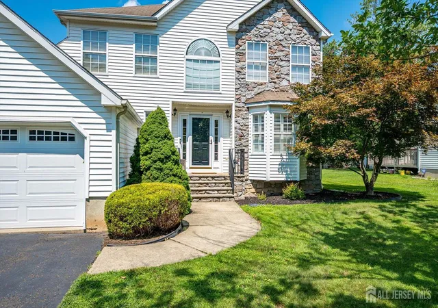 5th image of 26 Brittany Wy, Kendall Park, NJ 08824 | MLS# 2702485R