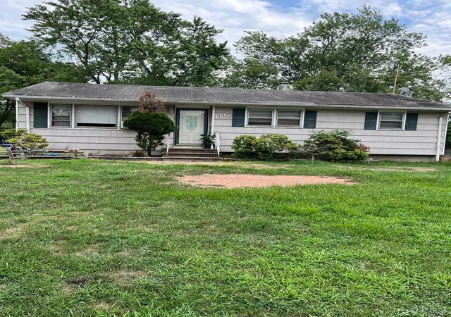Photo 1 of Single family home for sale at 116 Doyle St, Piscataway, NJ 08854 | MLS# 2501618R | Listing updated on 2024-11-14