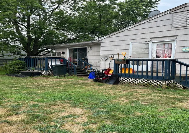 Photo 3 of Single family home for sale at 116 Doyle St, Piscataway, NJ 08854 | MLS# 2501618R | Listing updated on 2024-11-14