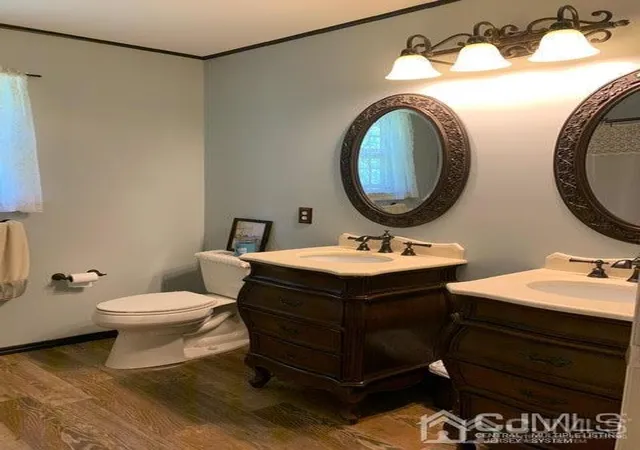 Photo 2 of Single family home for sale at 84 Heman St, Edison, NJ 08837 | MLS# 2100492 | Listing updated on 2023-09-10