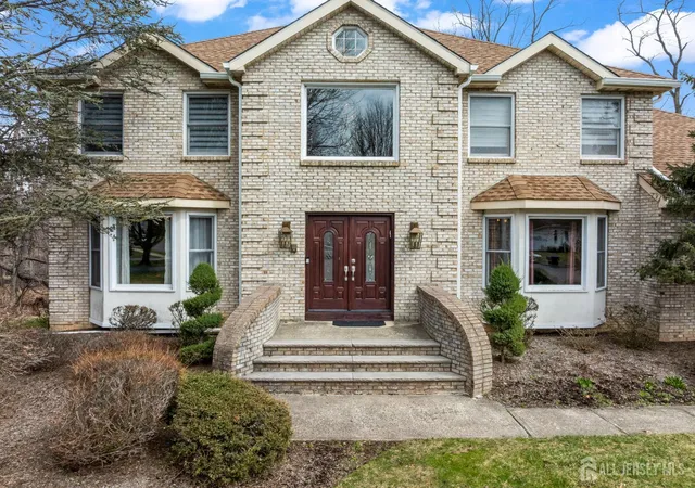 2nd image of 41 Addington Ct, East Brunswick, NJ 08816 | MLS# 2618271R
