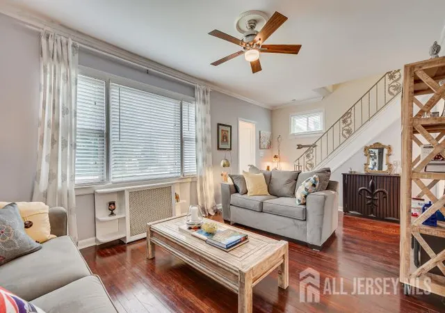 Photo 3 of Single family home for sale at 317 Ainsworth St, Linden, NJ 07036 | MLS# 2701934R | Listing updated on 2026-09-03