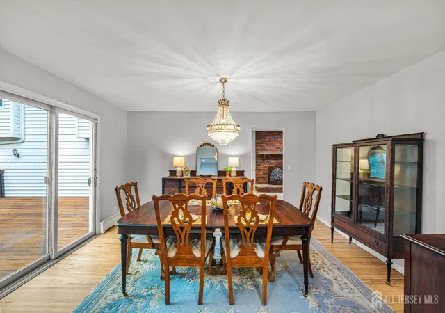 Photo 4 of Single family home for sale at 6 Old Orchard Ct, Hawthorne, NJ 07506 | MLS# 2602776R | Listing updated on 2025-10-22