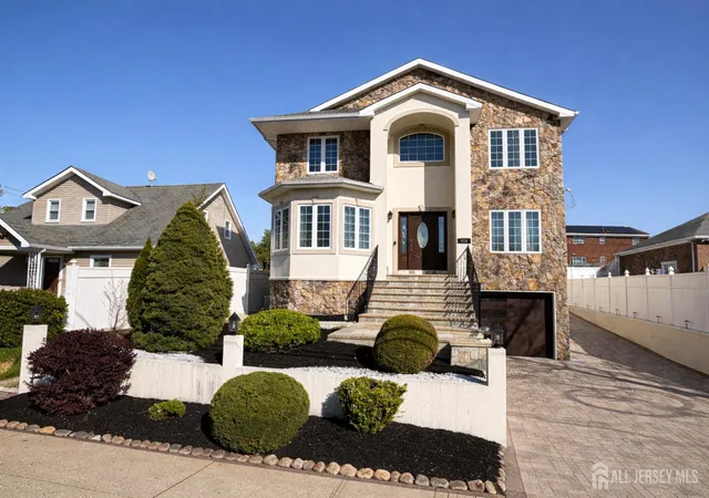 Homes for sale in Perth Amboy, NJ | 618 Lee St, Perth Amboy, NJ 08861 | MLS# 2613776R