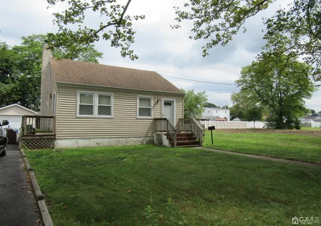 2nd image of 68 Macarthur Ave, Sayreville, NJ 08872 | MLS# 2700145R