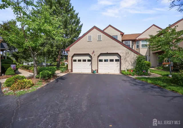 2nd image of 2 John Tyler Ct #D, Monroe Township, NJ 08831 | MLS# 2700816R