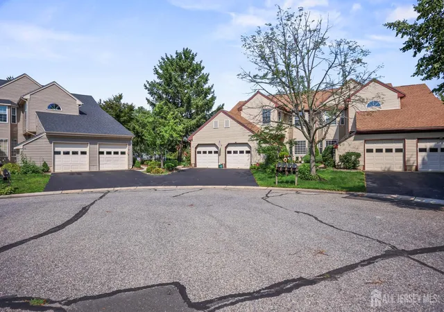 4th image of 2 John Tyler Ct #D, Monroe Township, NJ 08831 | MLS# 2700816R