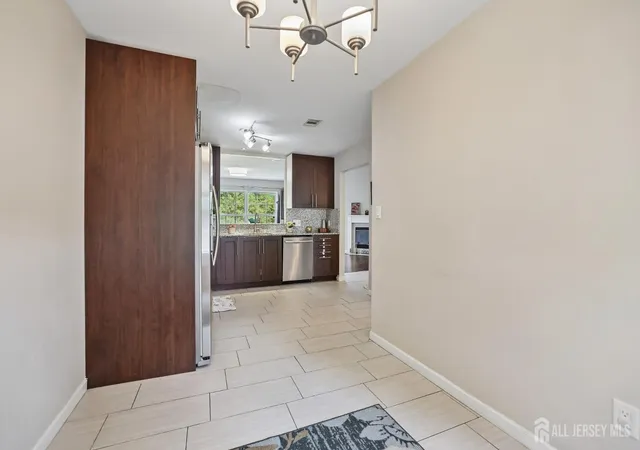 5th image of 171 Nebula Rd, Piscataway, NJ 08854 | MLS# 2618399R