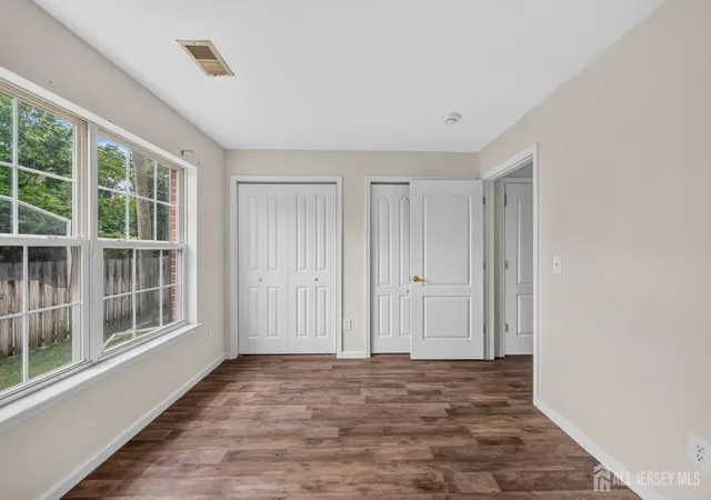 Homes for sale in New Brunswick, NJ | 1313 Fernwood Ct, New Brunswick, NJ 08901 | MLS# 2618414R