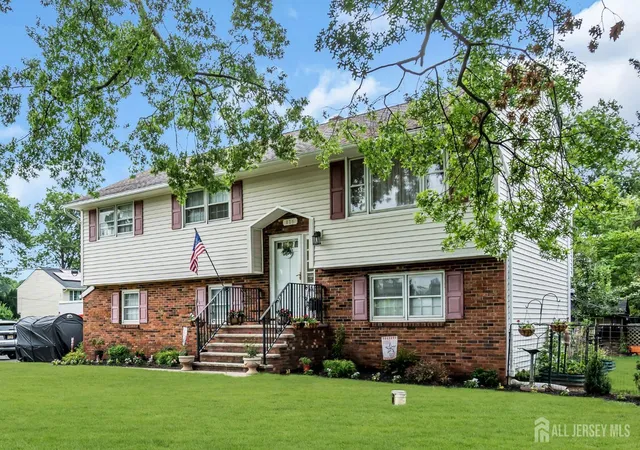 2nd image of 116 Hadley St, Piscataway, NJ 08854 | MLS# 2703296R