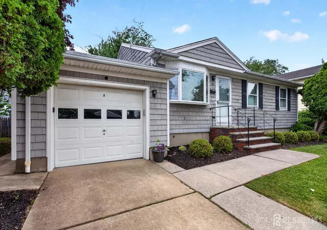 Homes for sale in Carteret, NJ | 56 Whitman St, Carteret, NJ 07008 | MLS# 2617358R