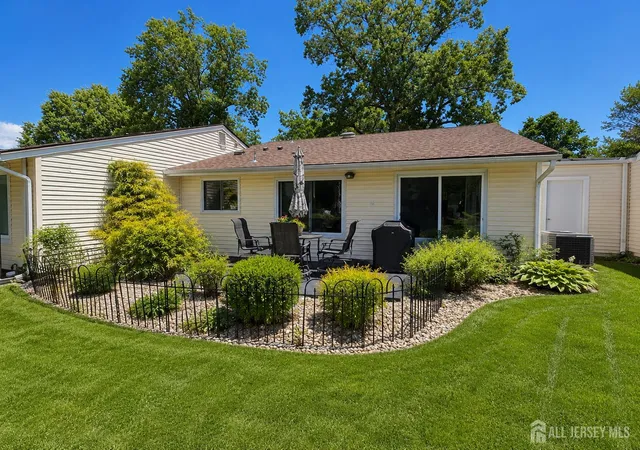 Homes for sale in Monroe, NJ | 116 Empress Plz #B, Monroe, NJ 08831 | MLS# 2700252R