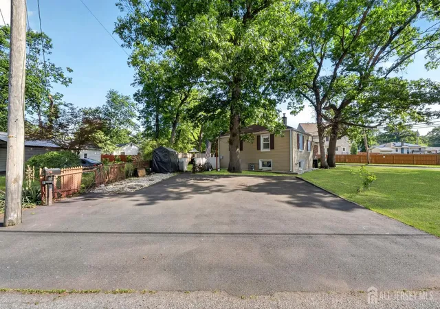 21st image of 31 Monmouth Rd, Monroe Township, NJ 08831 | MLS# 2617085R