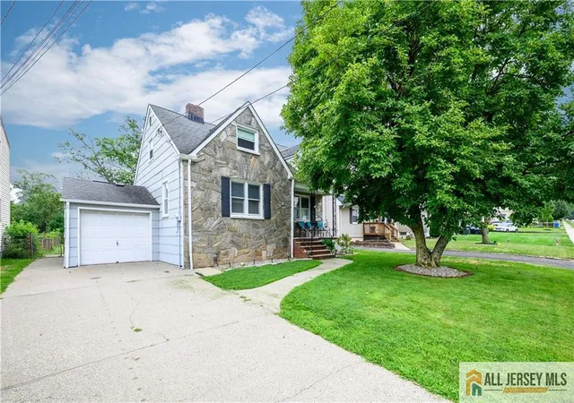 2nd image of 110 Amherst Ave, Colonia, NJ 07067 | MLS# 2770313M