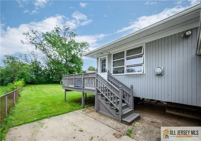 Photo 4 of Single family home for sale at 110 Amherst Ave, Colonia, NJ 07067 | MLS# 2770313M | Listing updated on 2026-09-07