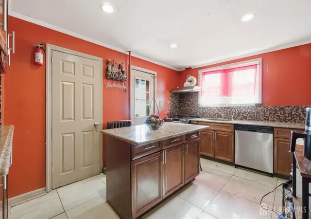 Homes for sale in Avenel, NJ | 54 E Pennsylvania Ave, Avenel, NJ 07001 | MLS# 2609992R