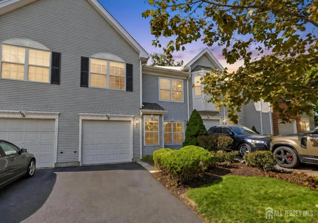 Listing Photo 1 - Condo for sale in building located at 103 Creststone Cir, PRINCETON, NJ 08540