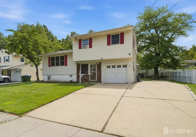 Photo 3 of Single family home for sale at 21 S Heathcote Ave, Edison, NJ 08817 | MLS# 2702095R | Listing updated on 2026-09-21