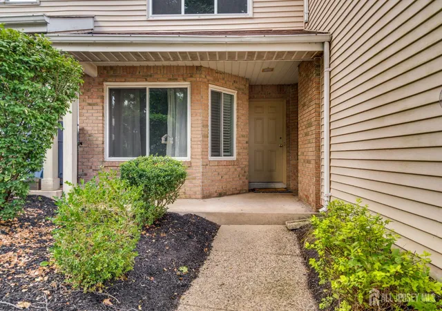 2nd image of 112 Nathan Dr, North Brunswick, NJ 08902 | MLS# 2702817R
