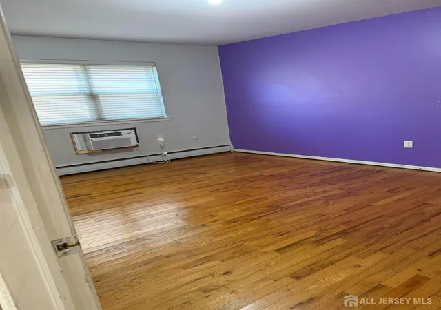 14th image of 55 Gill Ln #25, Iselin, NJ 08830 | MLS# 2701648R