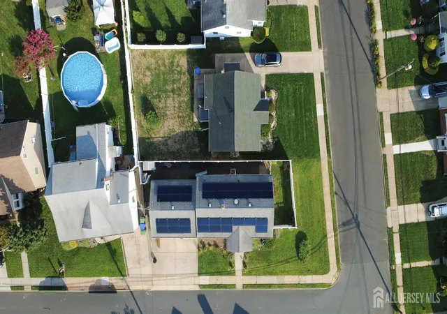 3rd image of 2 Hilltop Ave, South Amboy, NJ 08879 | MLS# 2616751R