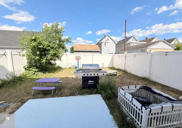 20th image of 14 Somerset St, Carteret, NJ 07008 | MLS# 2616908R
