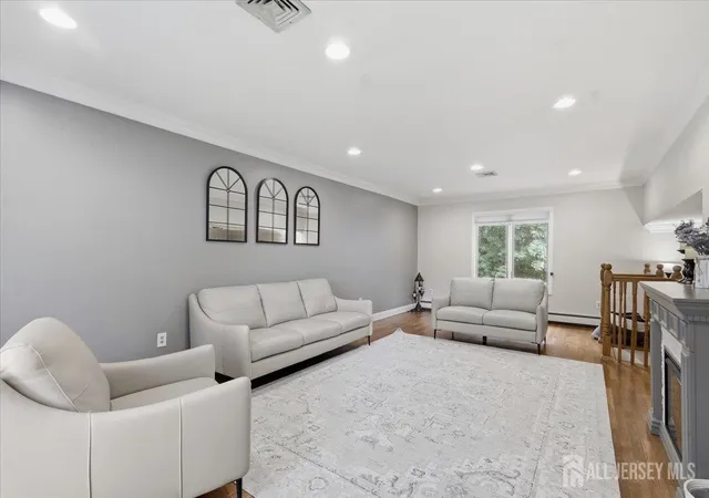 Photo 4 of Single family home for sale at 7 Conerly Rd, Franklin, NJ 08873 | MLS# 2703129R | Listing updated on 2026-09-03