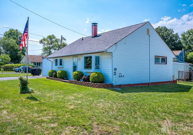 3rd image of 37 Kate Ter, Piscataway, NJ 08854 | MLS# 2700804R
