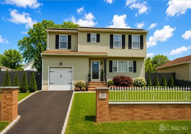Photo 1 of Single family home for sale at 20 Cliff Ave, Fords, NJ 08863 | MLS# 2617963R | Listing updated on 2026-09-09