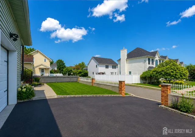 Photo 35 of Single family home for sale at 20 Cliff Ave, Fords, NJ 08863 | MLS# 2617963R | Listing updated on 2026-09-09