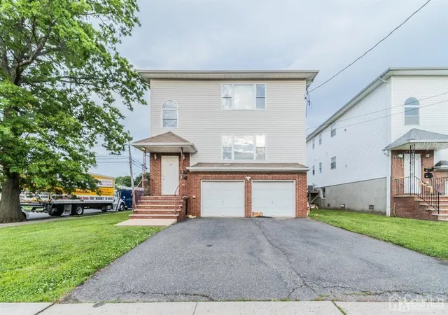 Homes for sale in Carteret, NJ | 44 N Whittier St N, Carteret, NJ 07008 | MLS# 2616932R