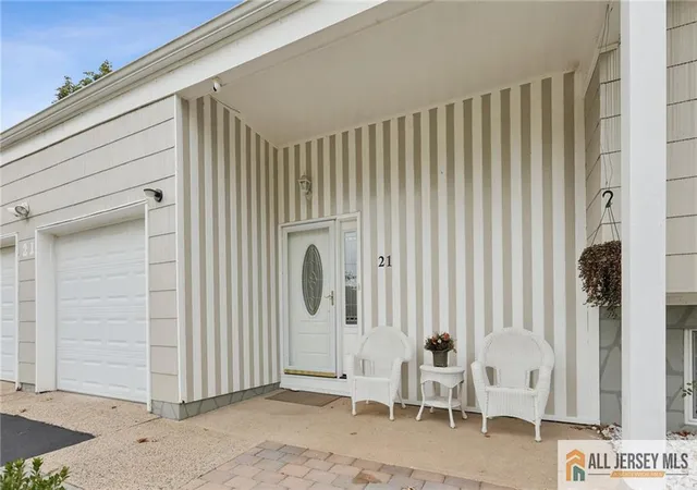 Photo 3 of Single family home for sale at 21 Buena Vista Ave, Piscataway, NJ 08854 | MLS# 2660503M | Listing updated on 2026-01-10