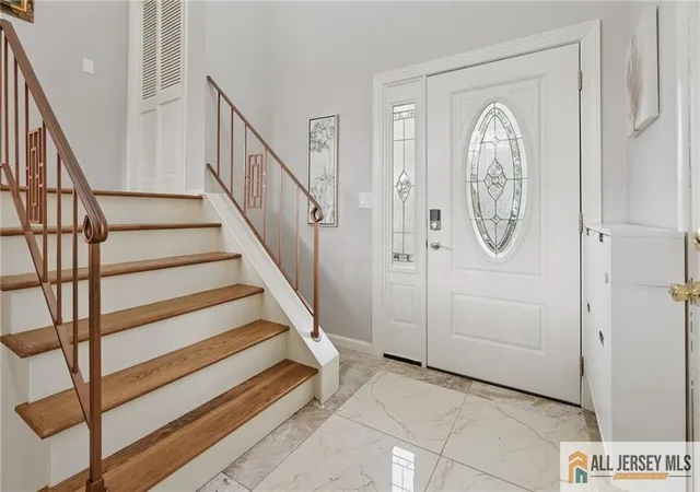 Photo 4 of Single family home for sale at 21 Buena Vista Ave, Piscataway, NJ 08854 | MLS# 2660503M | Listing updated on 2026-01-10