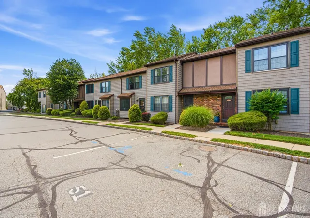2nd image of 51 Pheasant Run, Edison, NJ 08820 | MLS# 2701765R