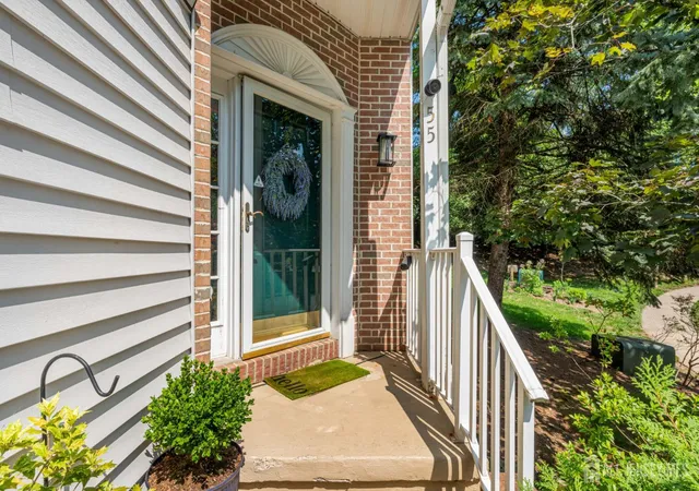 2nd image of 55 Lambiance Ct #3, Highland Park, NJ 08904 | MLS# 2701679R