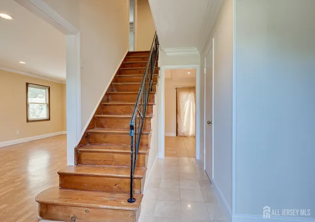 Photo 3 of Single family home for sale at 20 Tamarack Rd, Somerset, NJ 08873 | MLS# 2701139R | Listing updated on 2026-10-01