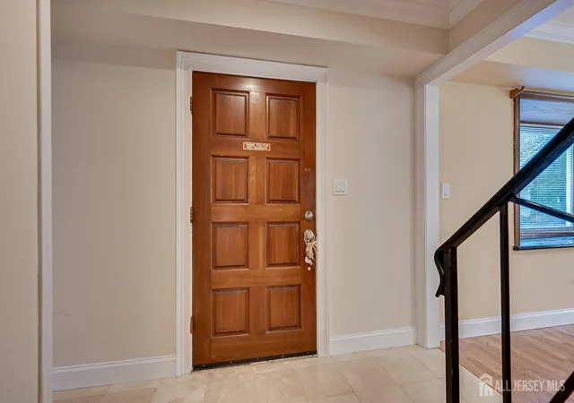 Photo 4 of Single family home for sale at 20 Tamarack Rd, Somerset, NJ 08873 | MLS# 2701139R | Listing updated on 2026-10-01