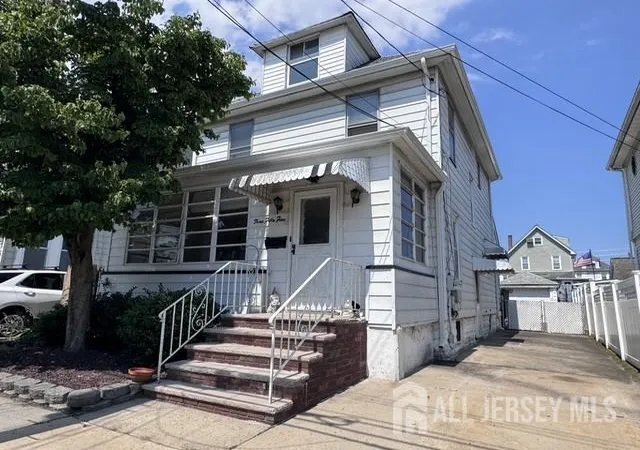 Homes for sale in South Amboy, NJ | 355 Parker Ave, South Amboy, NJ 08879 | MLS# 2700043R